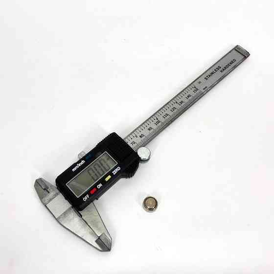 Электронный штангенциркуль в кейсе Digital Caliper 0-150 мм, Штангенциркули электронные канавочные ZE-25 Киев