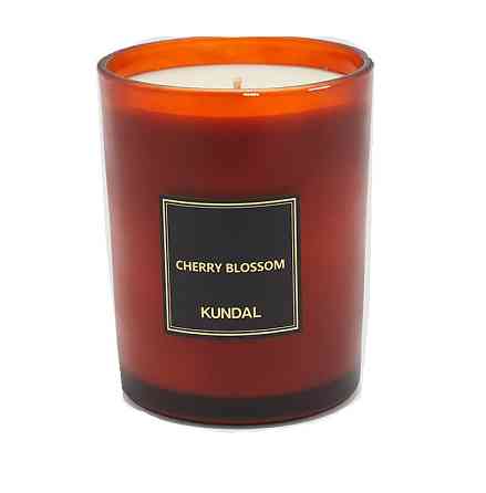 Аромасвічка Perfume Natural Soy Candle Cherry Blossom Kundal 500 г Вінниця