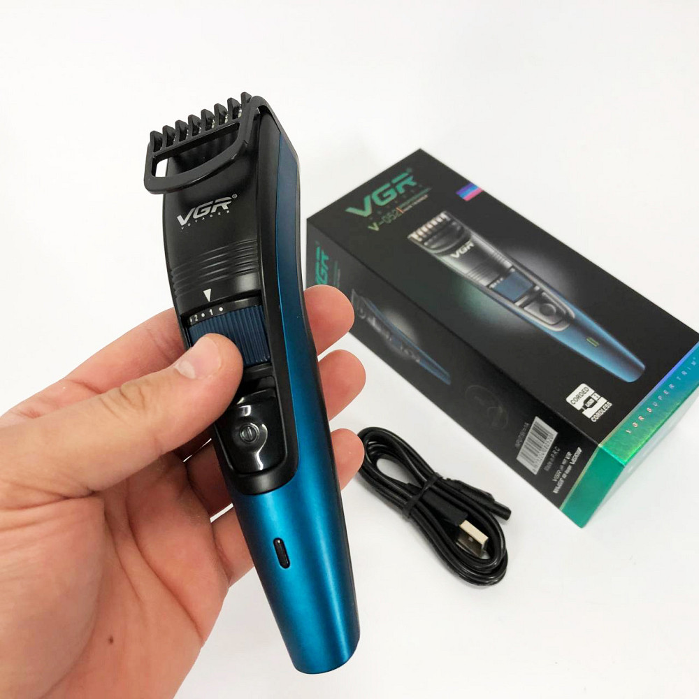 Багатофункціональний тример для стрижки волосся і тіла VGR V-052, Професійний тример з насадками ZX-18 Львів - фото 11