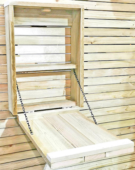 Настенный бар 