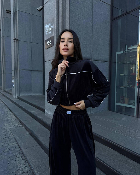 Женский теплый стильный костюм тройка из мягкого велюра. Черный, 46/48 Одесса - изображение 10