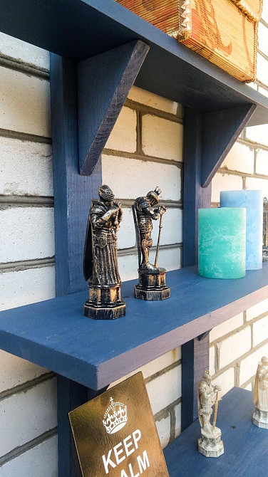 Настенная полка 