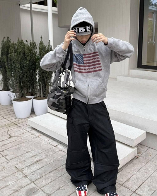 Жіноче утеплене оверсайз худі на блискавці з прапором тринитка на флісі Одеса - фото 3