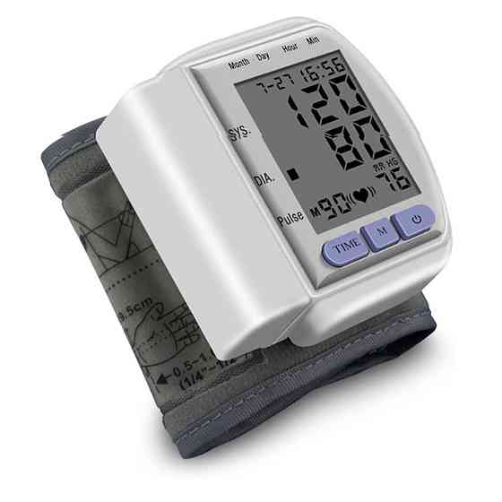 Автоматический тонометр на запястье CK-102S / Тонометр для измерения давления и пульса с функцией памяти Киев