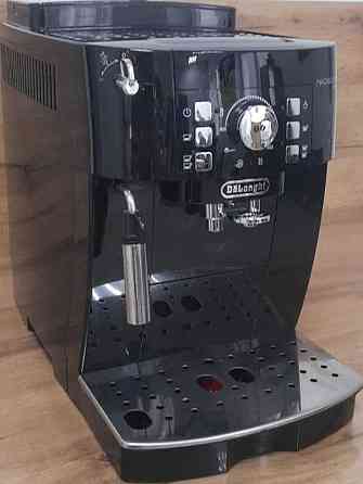 Кавомашина: Delonghi Magnifica S. Харків
