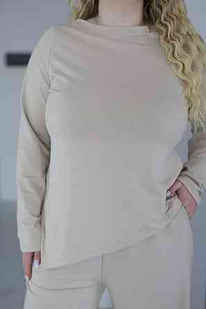 Жіночий костюм з асиметричним лонгслівом "Travel" |  Норма та батал Бежевий, 42-44 Київ