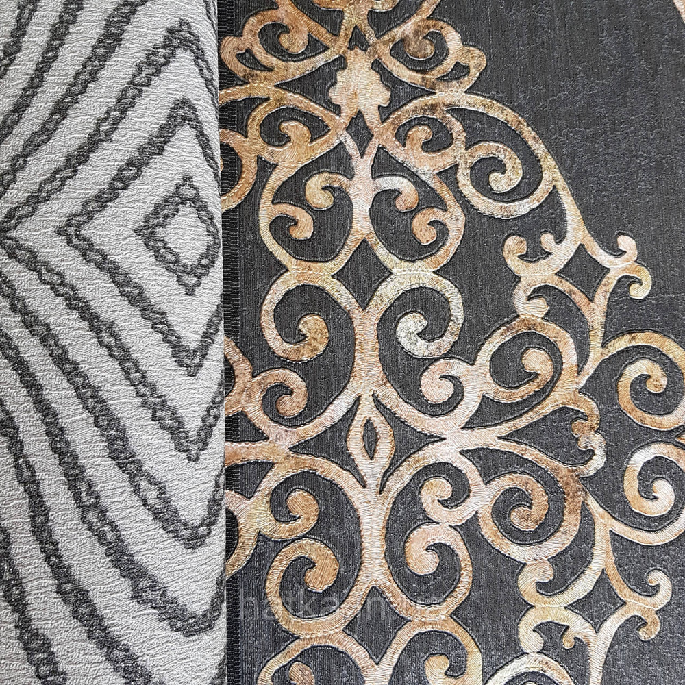 Шпалери метрові вінілові на флізелін 24 Carati Cristiana Masi вензель великий структурний золотом на чорному Київ - фото 3