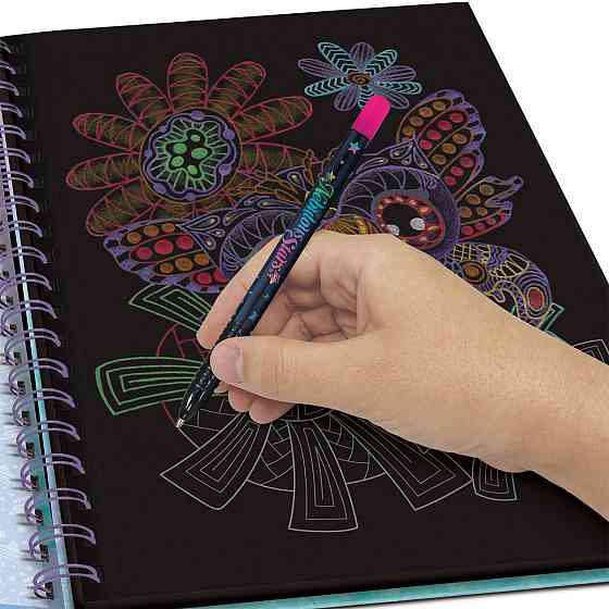 Набір для творчості – Розмальовка: Айседора, чорні аркуші Дніпро