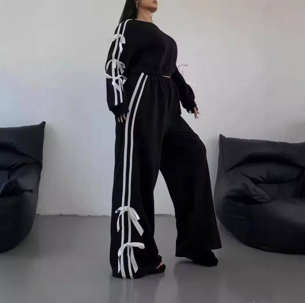 Женский утепленный оверсайз костюм двойка с лампасами и стильными бантиками трехнитка на флисе Одесса - изображение 4