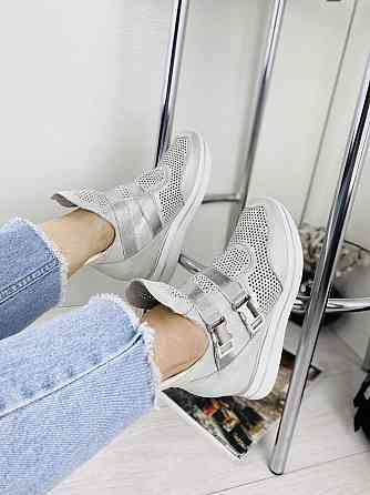 Marko Снікерси жіночі DE MARKO 7001 білий/срібло (весна-літо, шкіра натуральна) (3167) Коломия