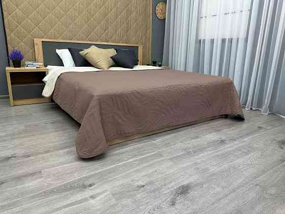 Покрывало двустороннее Decorator Microfiber листья 215x240 см капучино с бежевым (85-102) Киев