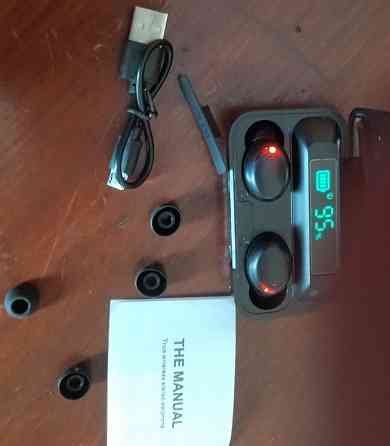 Беспроводные новие наушники Киев