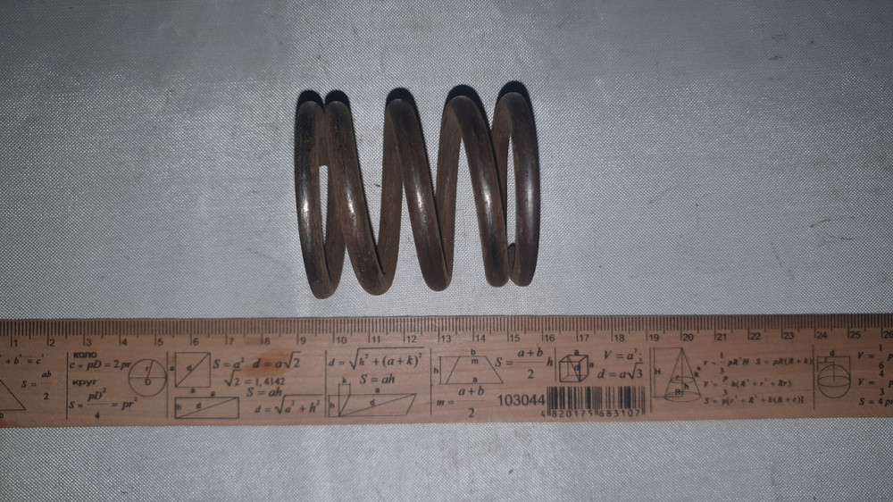 Пружина сжатия 50.5х55х6 мм. СССР. Харьков - изображение 1