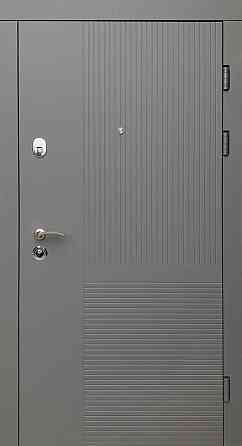 Двери квартирные Redfort, модель Карат , комплектация Комфорт Киев