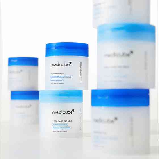 Пилинг-педы с глюконолактоном и мадекасосидом для чувствительной кожи Zero Pore Pad Mild Medicube 70 шт. Киев