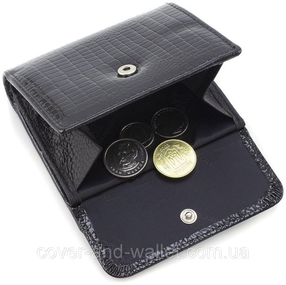 Маленький лаковий жіночий гаманець чорного кольору з великою монетницею ST AE 209-1 Київ - фото 4