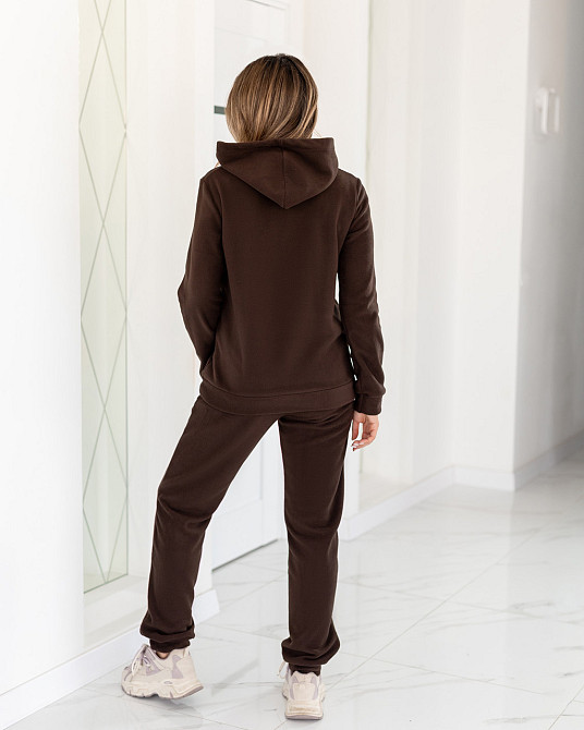Спортивный флисовый костюм женский 