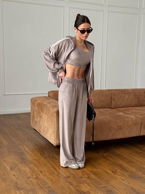 Жіночий повсякденний костюм-трійка: кофта, топ і штани велюр Бежевий, 42/46 Одеса - фото 5