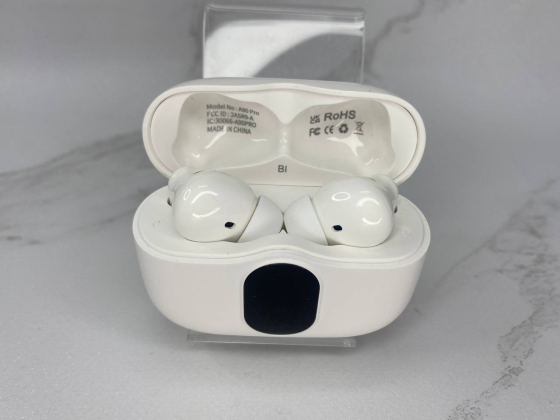 Б/У Беспроводные наушники Btootos A90 PRO Bluetooth 5.3, ENC, LED-дисплей, IPX7, до 36 часов работы, Type-C, белые Киев