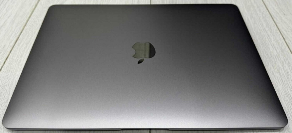 Ноутбук: MacBook Air 13 2020 M1 8/256Gb. 65ц. Space MGN63. Киев - изображение 3
