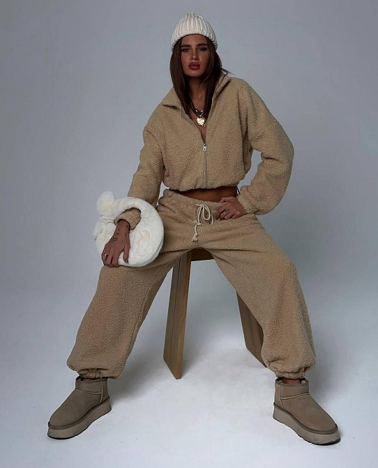 Женский уютный и теплый костюм из мягкой ткани «барашка» Одесса - изображение 1
