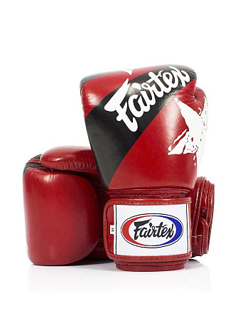 Боксерські рукавиці Fairtex BGV1 Nation Print Red 12 унцій (бинти в комплекті) Кам'янське - фото 2