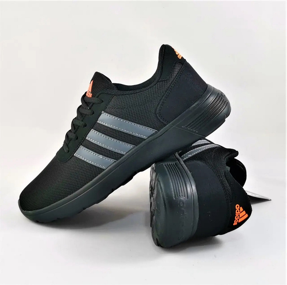 Кросівки Adidas Чоловічі Чорні Адідас BOOST (розміри: 41,42) Відео Огляд Дніпро - фото 4