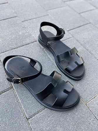 Mermaid Босоніжки жіночі чорні літні Mermaid 514 натуральна шкіра / Стильні босоніжки на низькі Коломыя