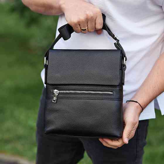Мужской классический мессенджер через плечо кожаный черный Tiding Bag 80471 Каменское