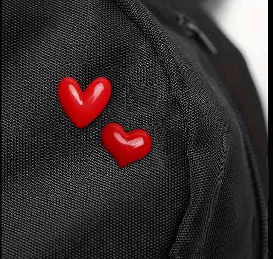 Набір брошок із смоли «Червоні серця» – 2 шт Київ