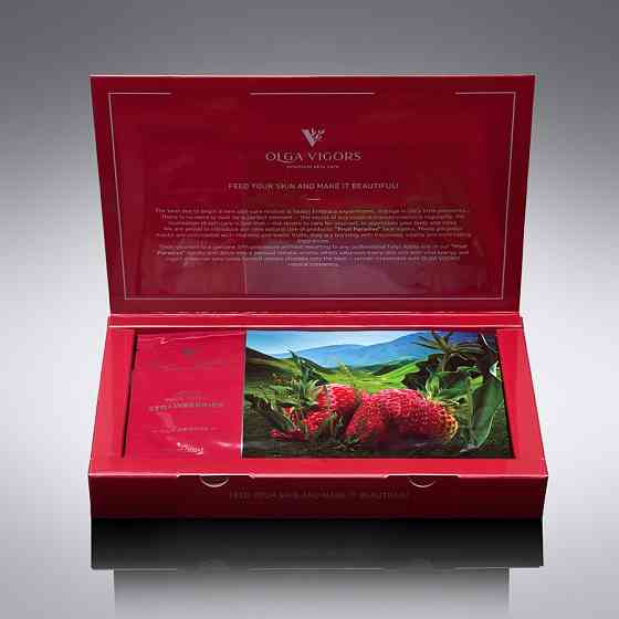 Лифтинговая маска для лица Клубника Vigor 4 шт Киев