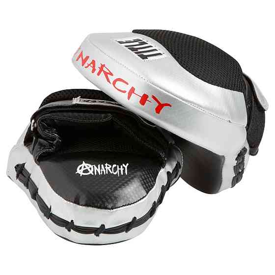 Лапи боксерські TITLE Boxing Aerovent Anarchy Punch Mitts Black/Silver Каменское