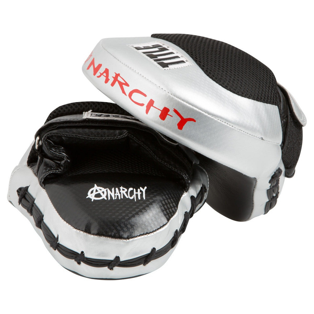 Лапи боксерські TITLE Boxing Aerovent Anarchy Punch Mitts Black/Silver Кам'янське - фото 2