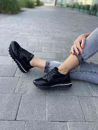 Molly Кроссовки женские MOLLY черные натуральная кожа+замша весна-осень 37р.38р.39р. (5237) Коломия