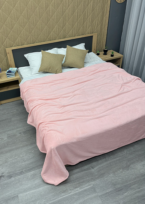 Плед-покривало Decorator WellSoft 150х210 см однотонний Рожевий (87-167) Київ - фото 3