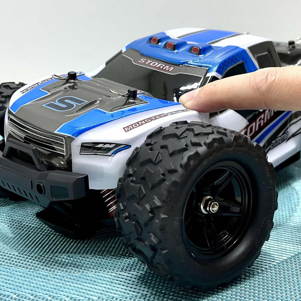 Машина на радіокеруванні акуммулятор 7.4 V USB-кабель пульт протиударний корпус гумові шини (HS 18301/302 Чернігів - фото 4