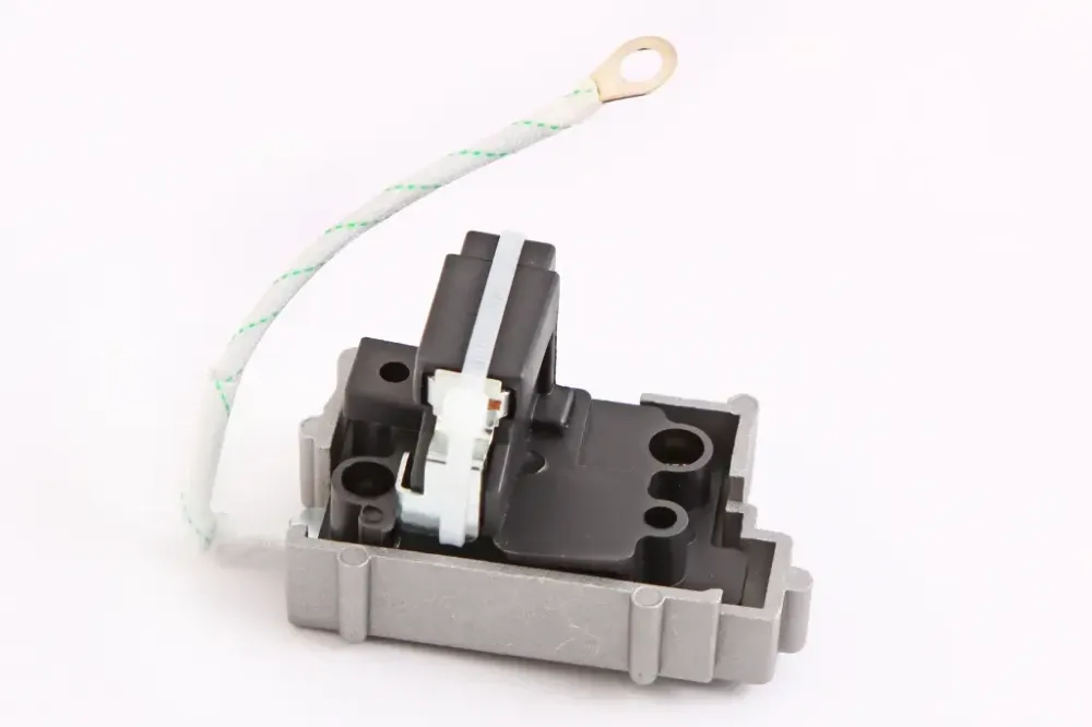 Регулятор напряжения 2105 стар. обр. Flagmus (интеграл) Винница - изображение 1