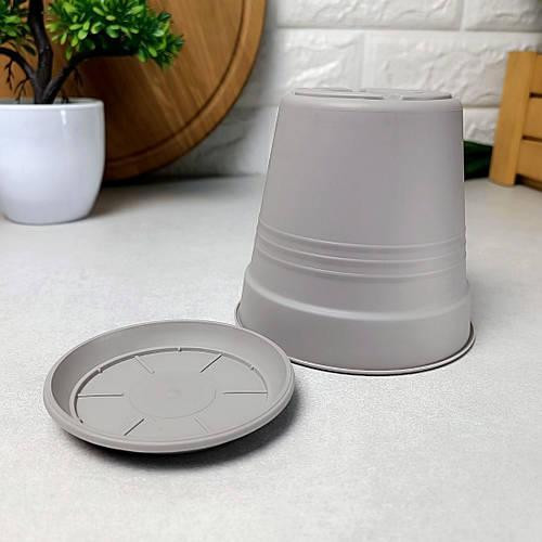 Цветочный горшок с подставкой 