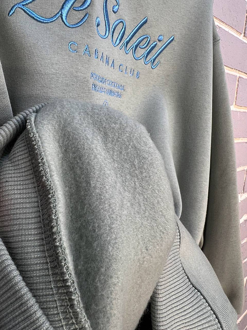 Свитшот женский Pepper&mint 24-03 оверсайз удлиненный надпись утепленный вышивка впереди оливковый, оливковый, XL Киев - изображение 14