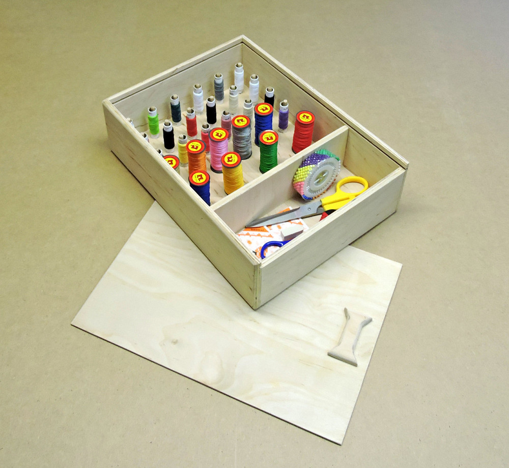 Органайзер для ниток 