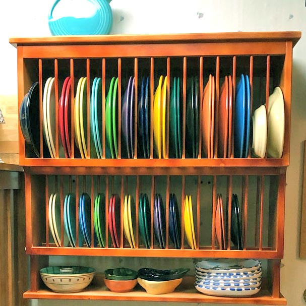 Полка для тарелок и блюд 