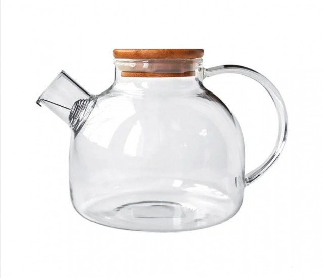 Заварочный стекляный чайник с металлическим ситом 600 мл Винница - изображение 2