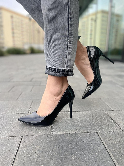 Туфлі жіночі LAVINI чорні шкіра лакована каблук 10 см 35 р. (3729) Коломия - фото 10