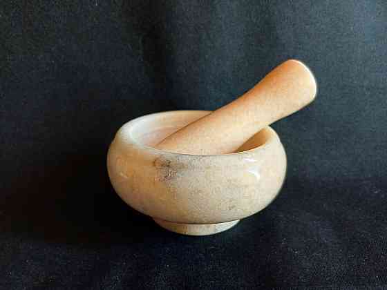 Ступка з пестиком кам'яна Київ