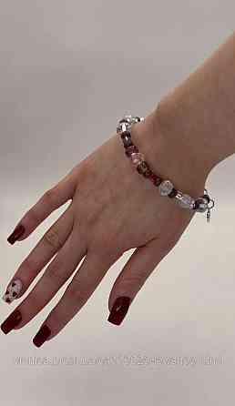 Браслеты ручной работы для девушек и женщин – наборы в подарочных коробках Черновцы