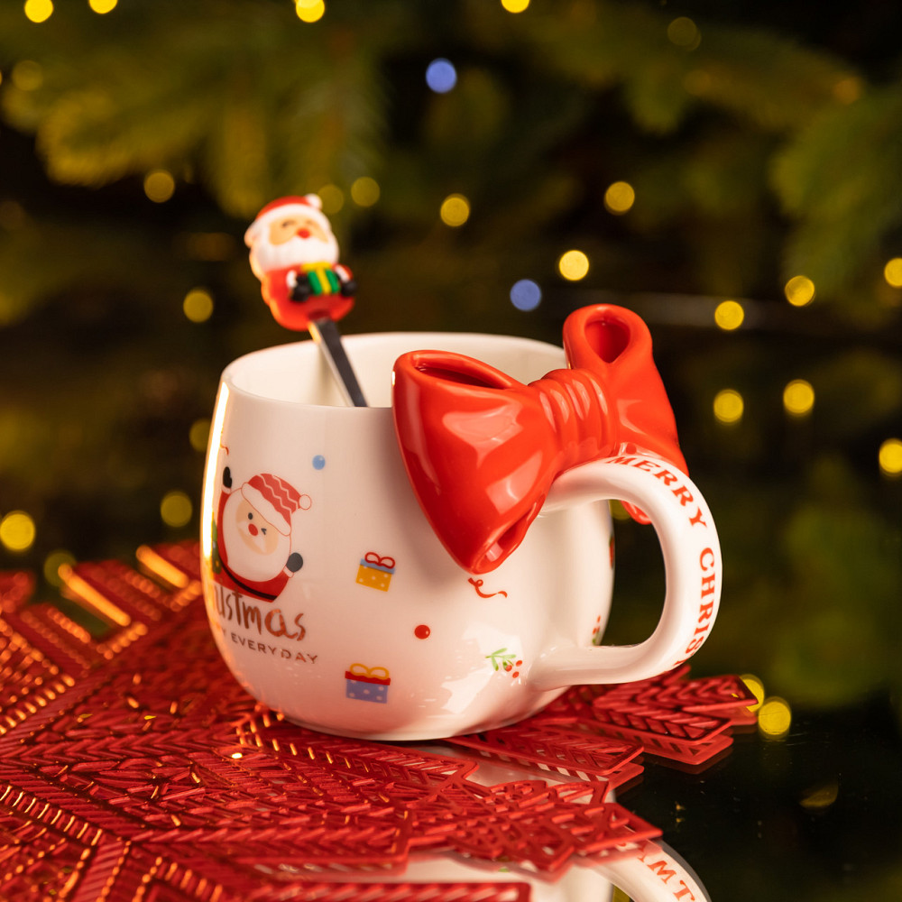 Yiwu Новорічна порцелянова чашка з ложкою Merry Christmas 400 (мл) Червона Yiwu FM-CS-19A Коломия - фото 1