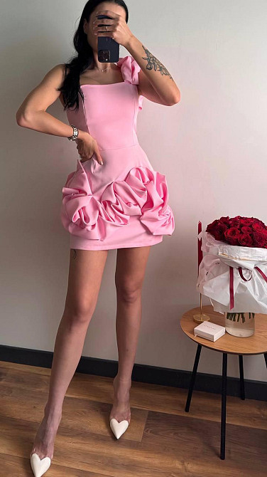 Женское праздничное мини платье с воланами костюмка барби. Розовый, 44/46 Одесса - изображение 4