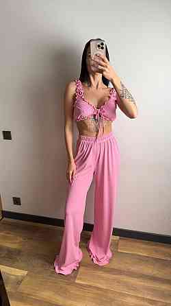 Жіноча піжама двійка: топ і штани з романтичними рюшами рубчик Одеса