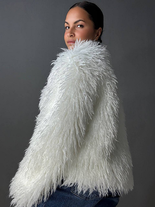 Шуба жіноча Lady Yep 10051 штучне хутро під ламу коротка біла, білий, M Київ - фото 8