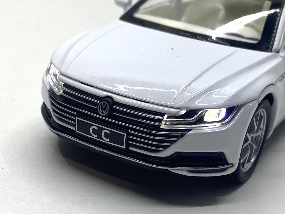 Машинка металева Volkswagen Passat SS 1:32 світло звук Біла (GT-01200) Чернігів - фото 6